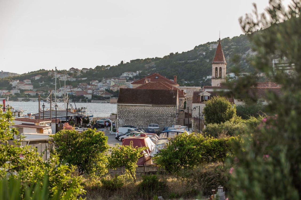 Seaside Villa Mia Trogir Exterior photo