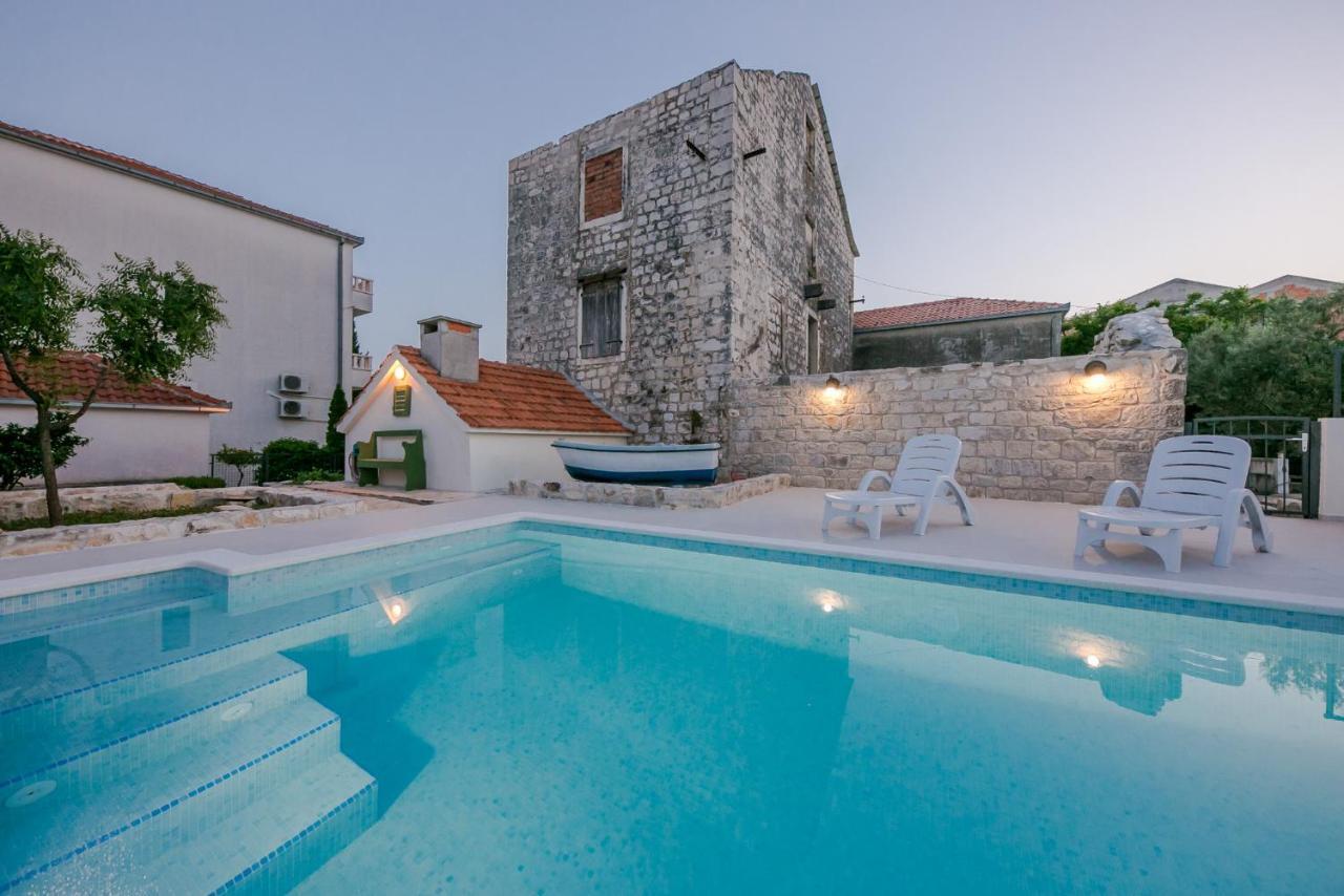 Seaside Villa Mia Trogir Exterior photo